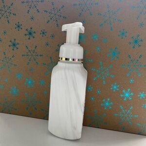 Bath and Body Works Hand soap dispensers